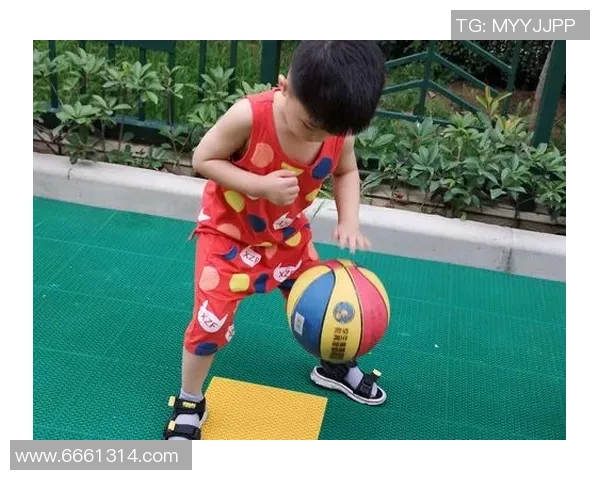 张丽独家分享篮球心得与技巧助你提升球技的秘诀与经验分享 张丽独家分享篮球心得与技巧助你提升球技的秘诀与经验分享