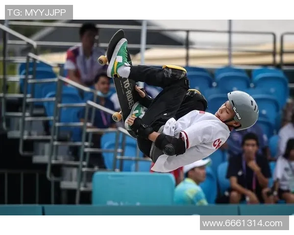 杭州攀岩队在世界滑板锦标赛中的拼搏故事与荣耀时刻